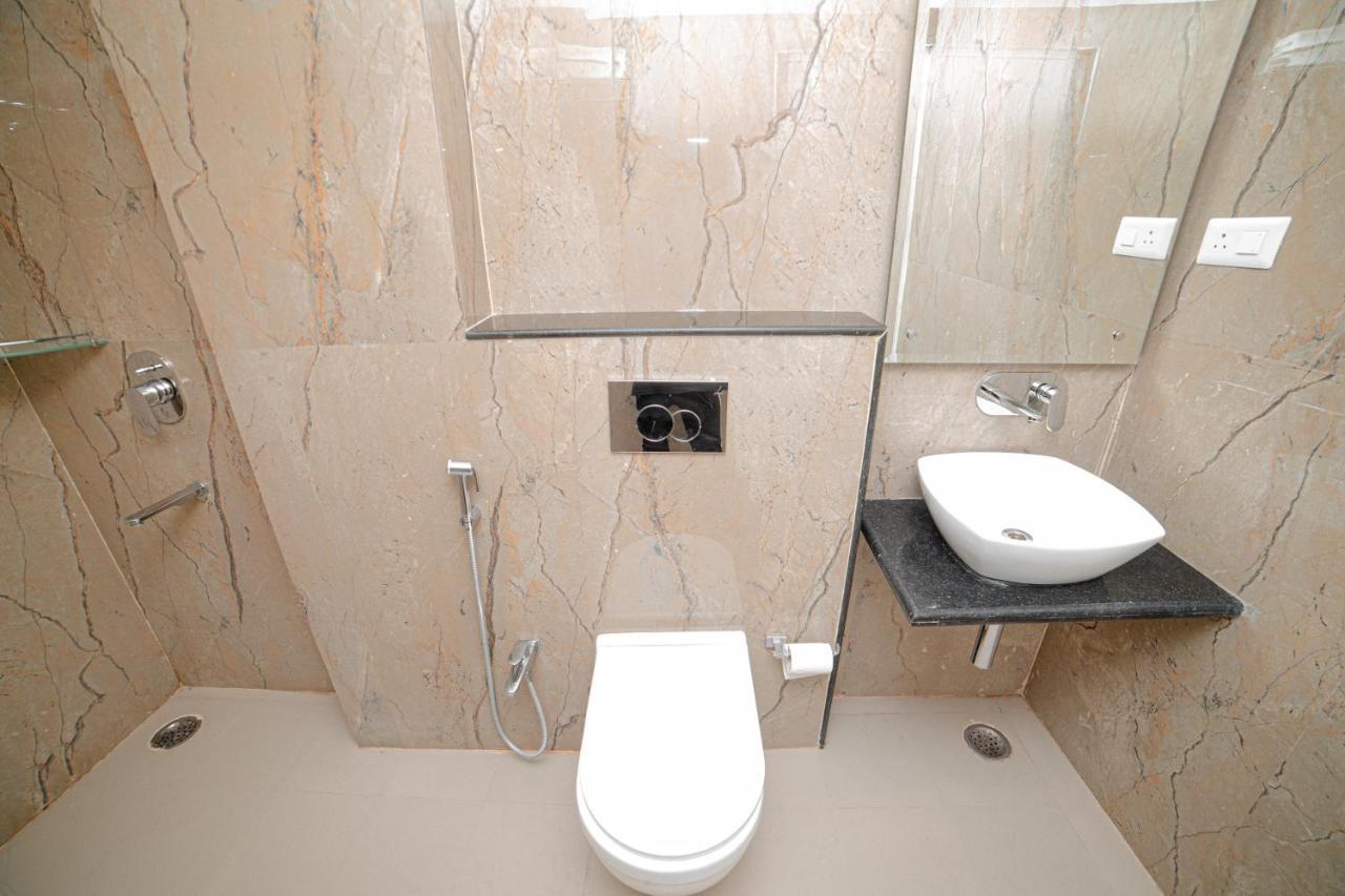 Pearl Courtyard Hotel Varanasi Bagian luar foto